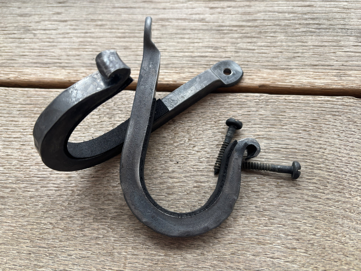 Gun Mounting Hooks