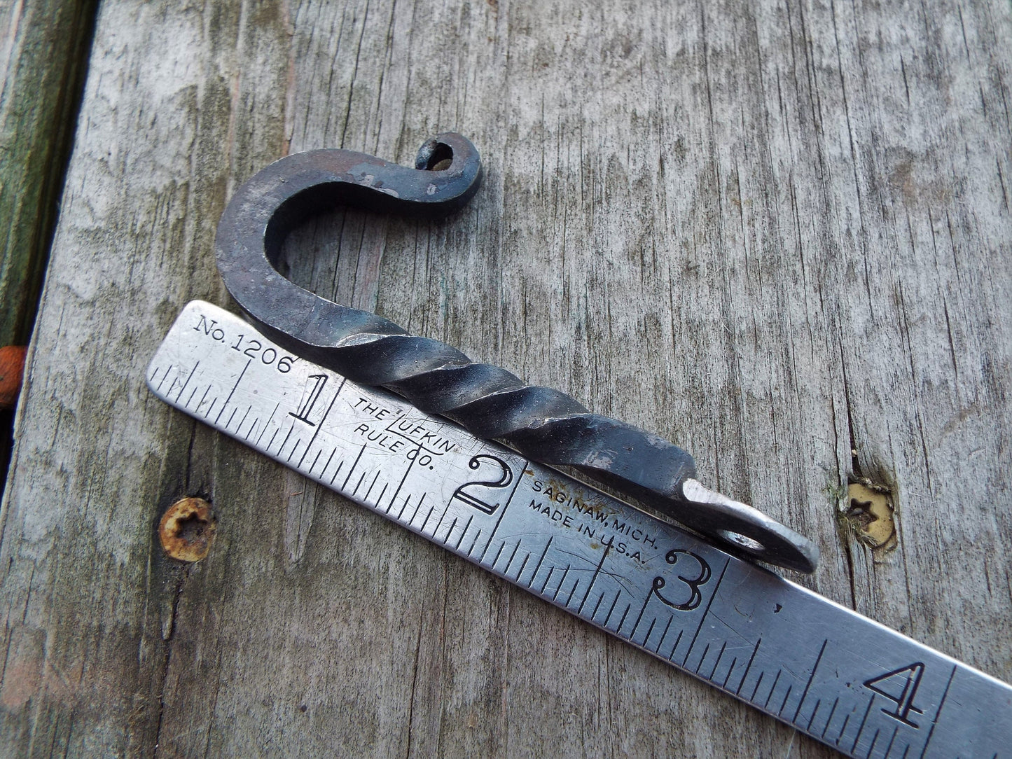 Small Twisted Blacksmith Hook